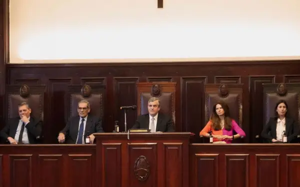 600x375_1117118_202512162311470000001